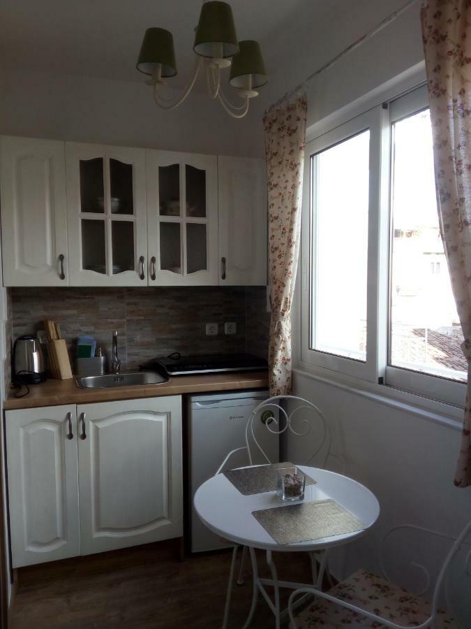 אתונה Apartment "Happiness" Near Metro And Center מראה חיצוני תמונה