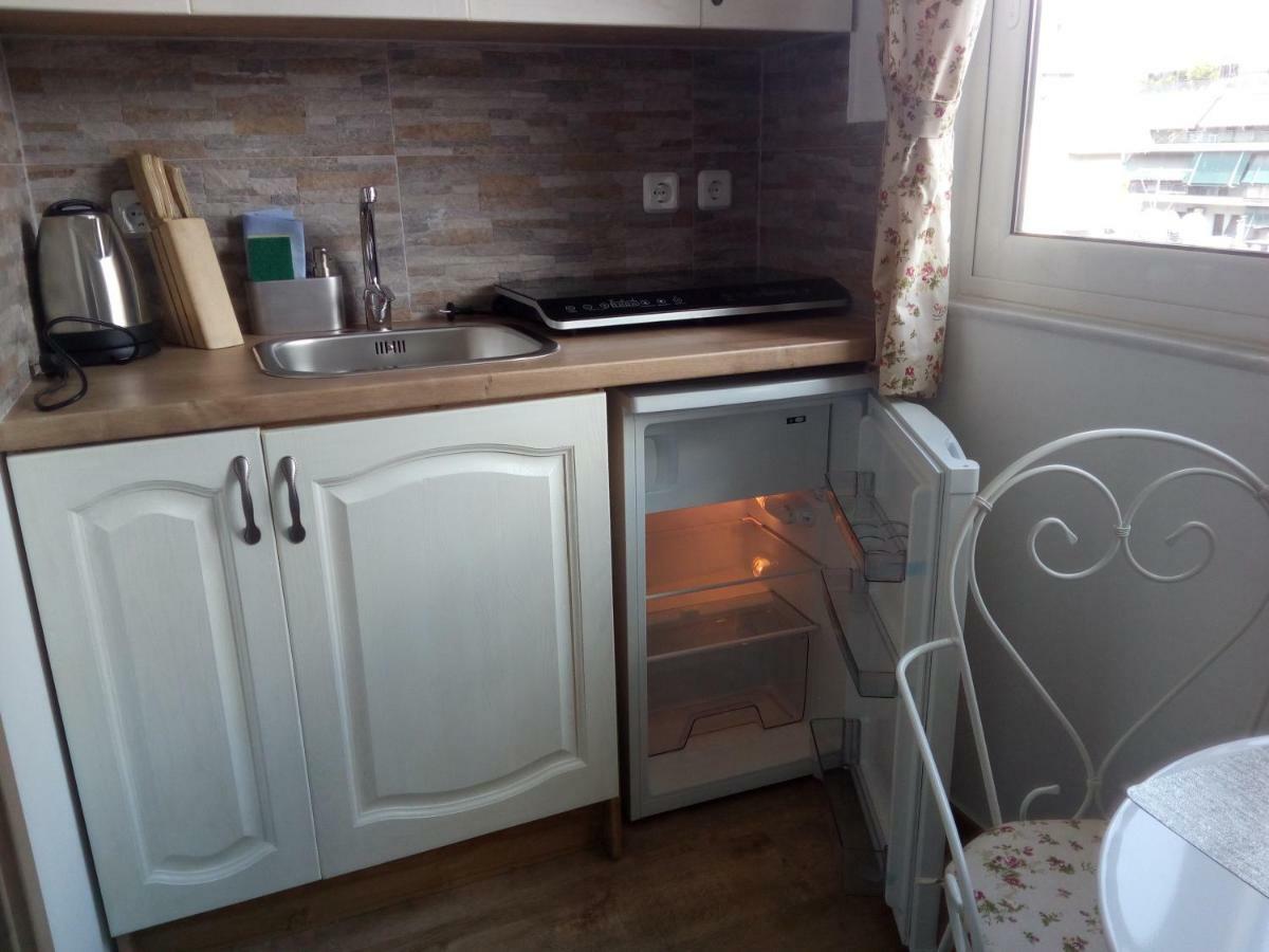 אתונה Apartment "Happiness" Near Metro And Center מראה חיצוני תמונה